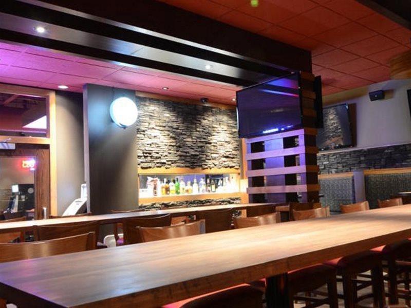 温尼伯 豪生国际快捷旅馆酒店 外观 照片